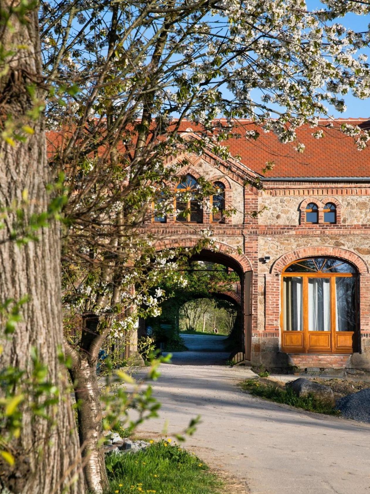 Tinyhousebeidresden 3 Fuer 2 - 7 Personen, Naehe Saechsische Schweiz, Dresden, Mit Badeteich Grossharthau