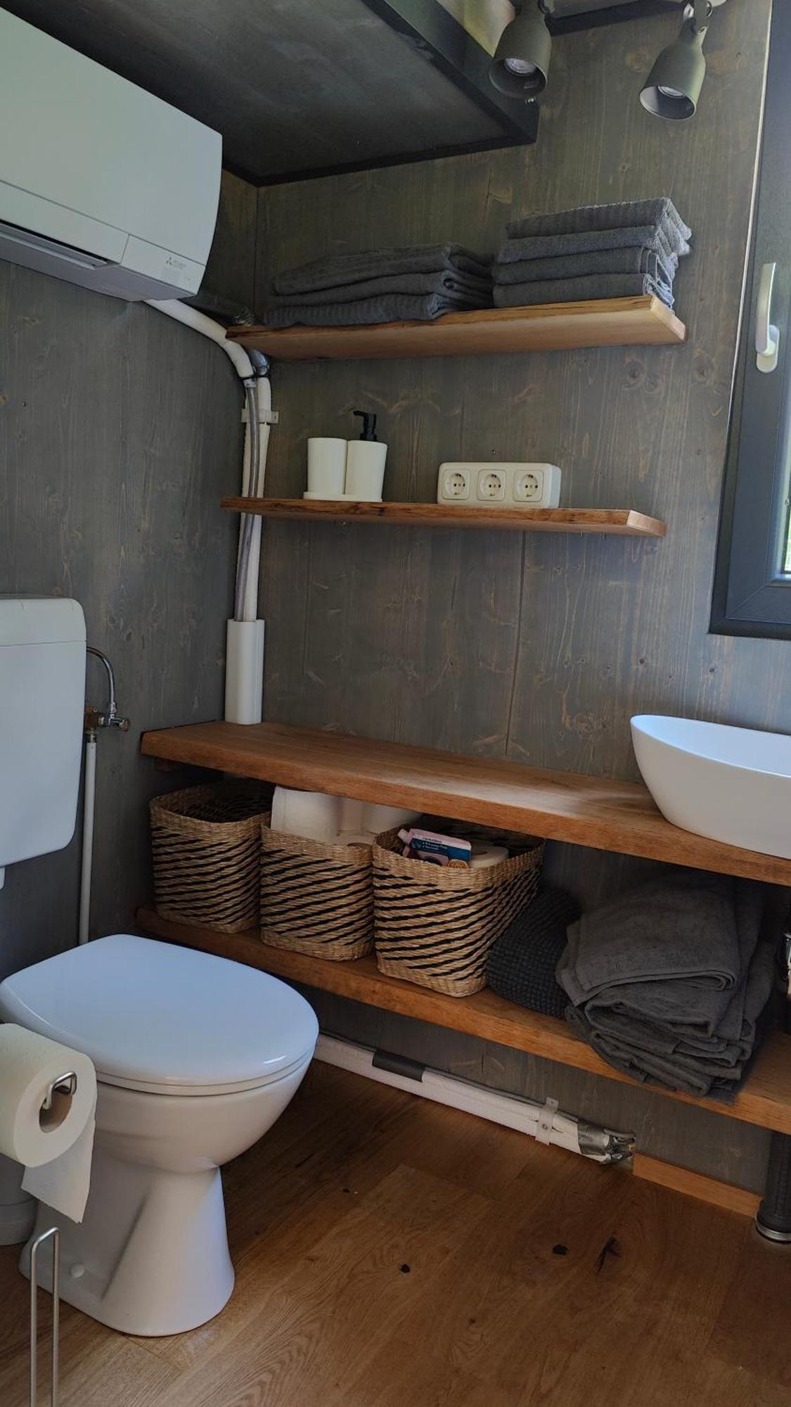 Tinyhousebeidresden 3 Fuer 2 - 7 Personen, Naehe Saechsische Schweiz, Dresden, Mit Badeteich Holiday home