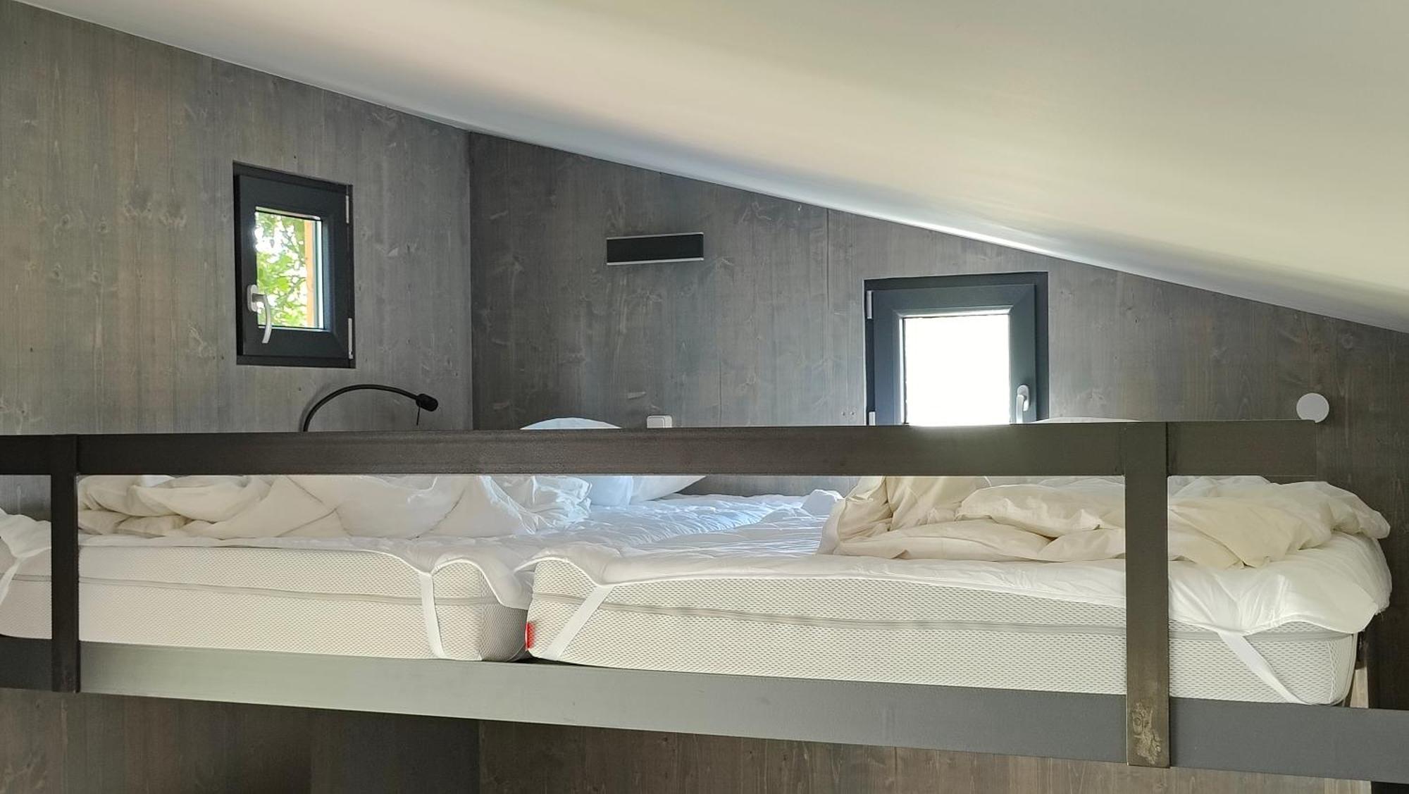 Holiday home Tinyhousebeidresden 3 Fuer 2 - 7 Personen, Naehe Saechsische Schweiz, Dresden, Mit Badeteich